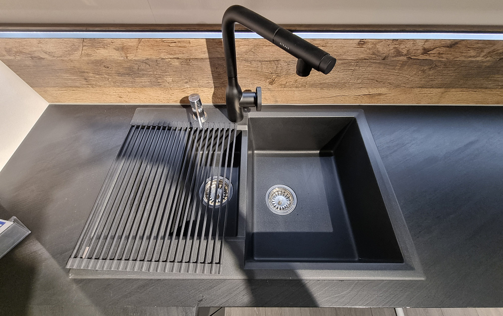 Кухня Генрих - Ханна Блэк/ г. Ростов-на-Дону